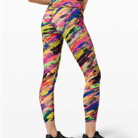 Lululemon Wunder Train High-Rise
Tight 25"
Catalyst Multi - Picture 4 of 10